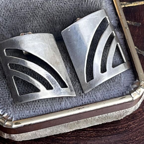 Vintage Modern Earrings in Sterling Silver Modernist geometric large studs - Picture 3 of 9